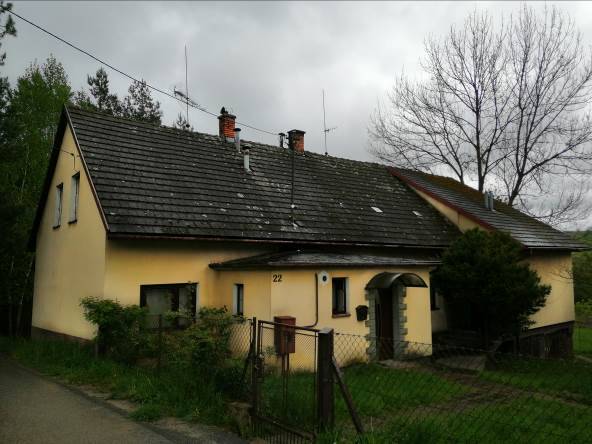 Dom z dużą działką i budynkami gospodarczymi 0,9467 ha