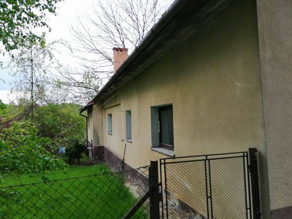 Dom z dużą działką i budynkami gospodarczymi 0,9467 ha